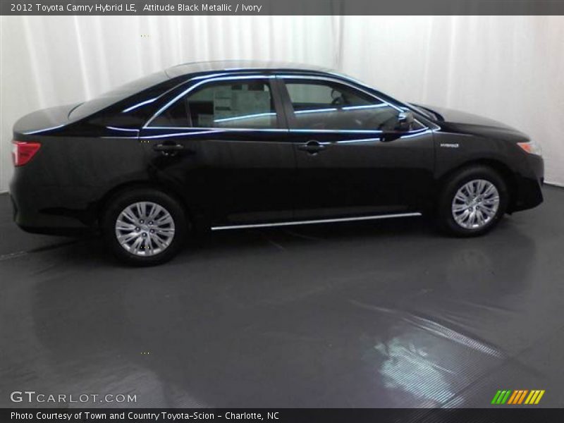Attitude Black Metallic / Ivory 2012 Toyota Camry Hybrid LE