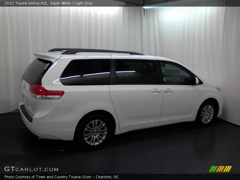 Super White / Light Gray 2012 Toyota Sienna XLE
