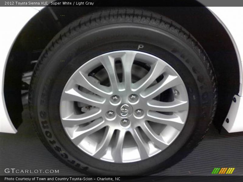 Super White / Light Gray 2012 Toyota Sienna XLE