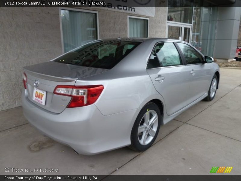 Classic Silver Metallic / Black/Ash 2012 Toyota Camry SE