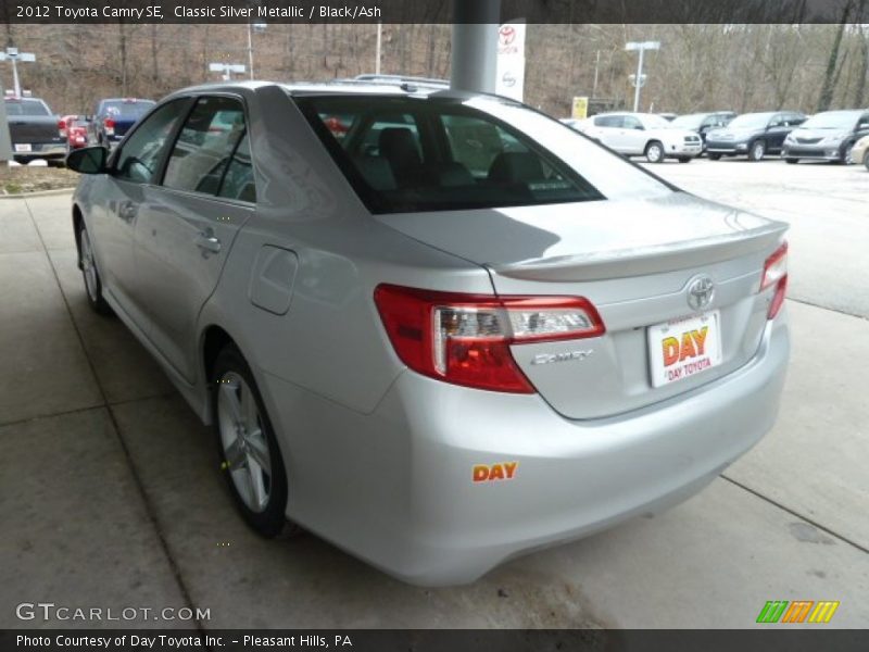 Classic Silver Metallic / Black/Ash 2012 Toyota Camry SE