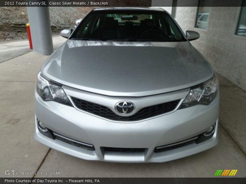 Classic Silver Metallic / Black/Ash 2012 Toyota Camry SE