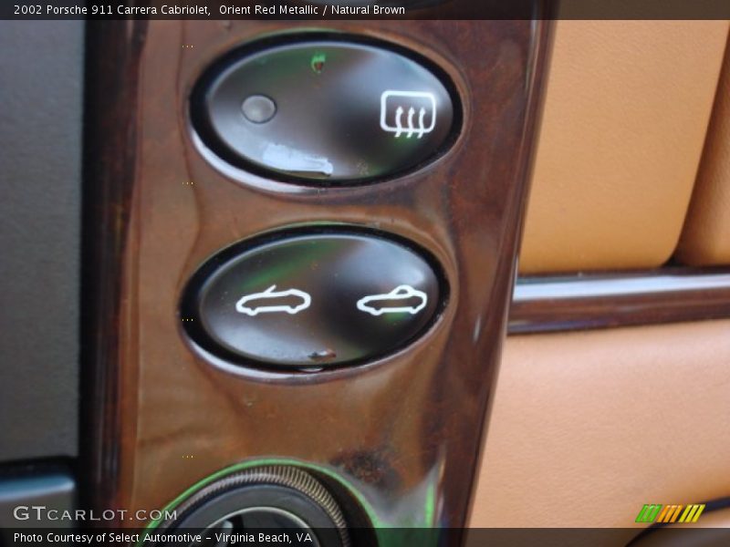 Controls of 2002 911 Carrera Cabriolet