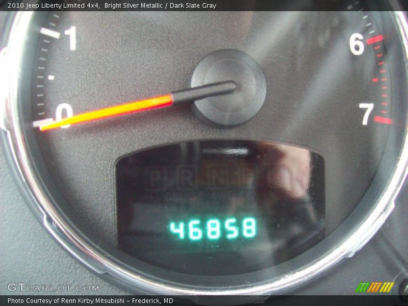 Bright Silver Metallic / Dark Slate Gray 2010 Jeep Liberty Limited 4x4