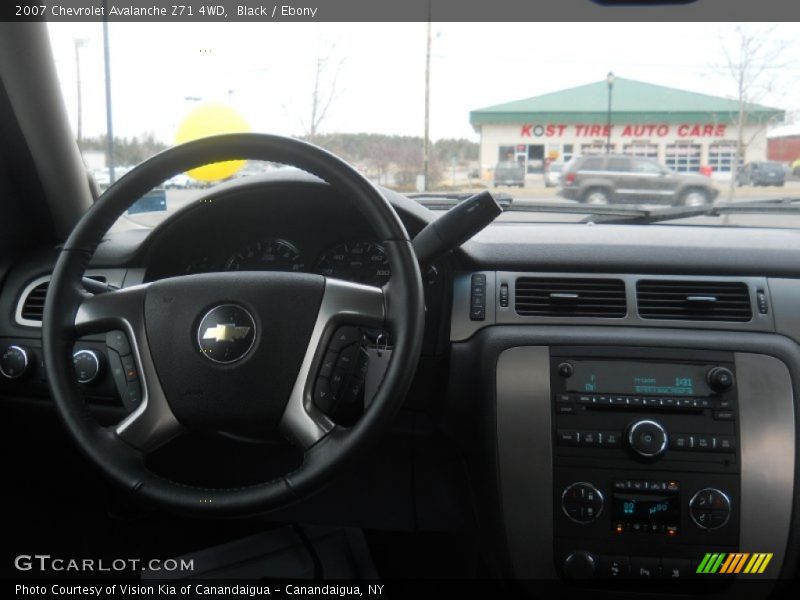 Black / Ebony 2007 Chevrolet Avalanche Z71 4WD