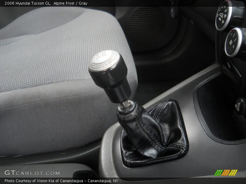  2006 Tucson GL 5 Speed Manual Shifter