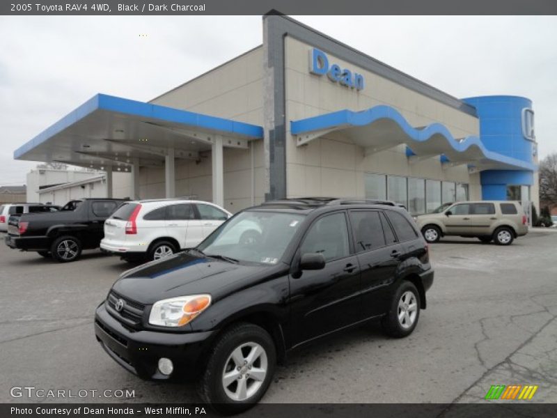 Black / Dark Charcoal 2005 Toyota RAV4 4WD