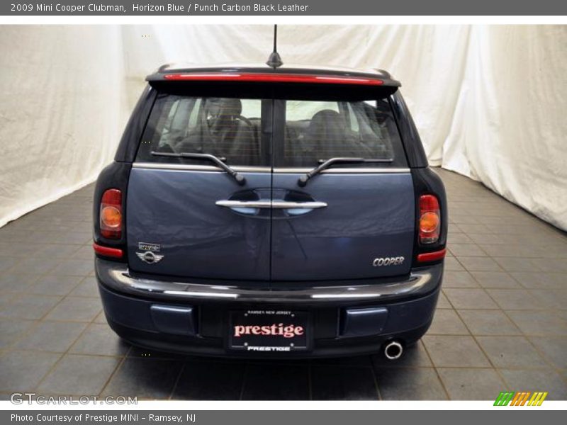 Horizon Blue / Punch Carbon Black Leather 2009 Mini Cooper Clubman