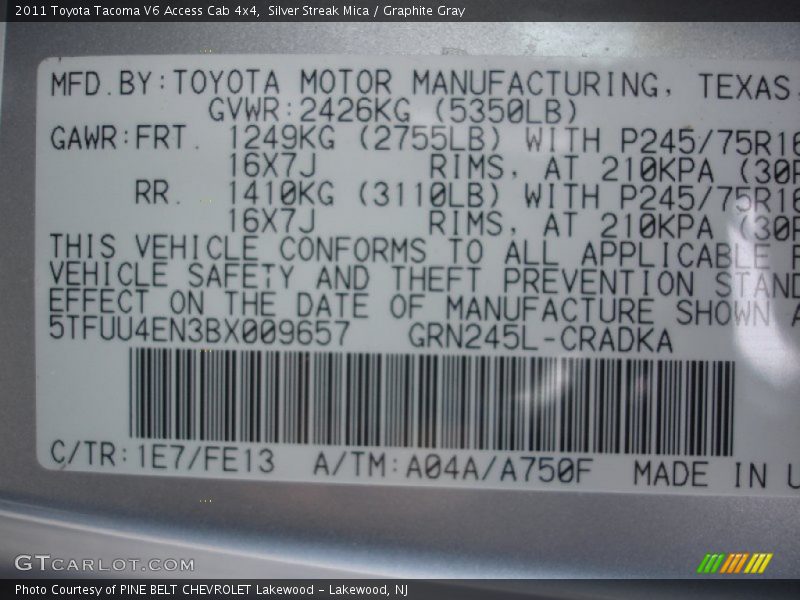 Silver Streak Mica / Graphite Gray 2011 Toyota Tacoma V6 Access Cab 4x4