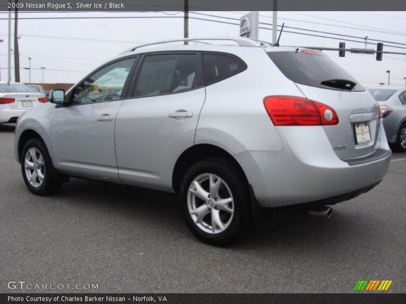 Silver Ice / Black 2009 Nissan Rogue S