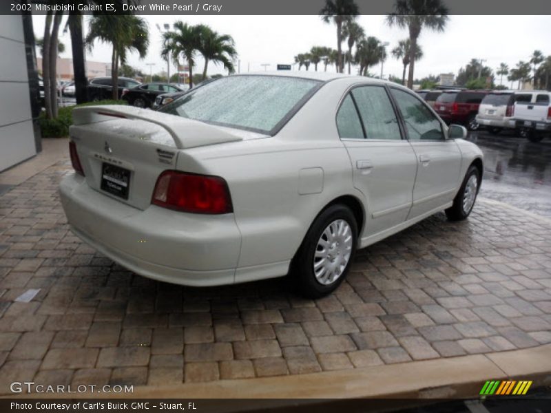 Dover White Pearl / Gray 2002 Mitsubishi Galant ES