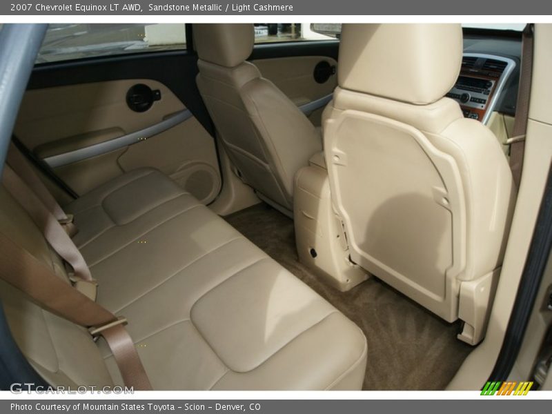 Sandstone Metallic / Light Cashmere 2007 Chevrolet Equinox LT AWD