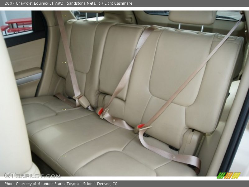 Sandstone Metallic / Light Cashmere 2007 Chevrolet Equinox LT AWD