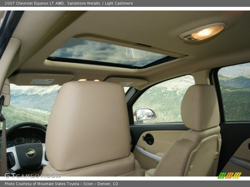 Sandstone Metallic / Light Cashmere 2007 Chevrolet Equinox LT AWD