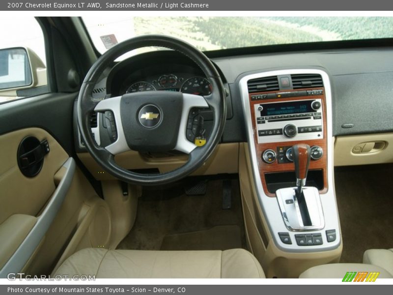 Sandstone Metallic / Light Cashmere 2007 Chevrolet Equinox LT AWD