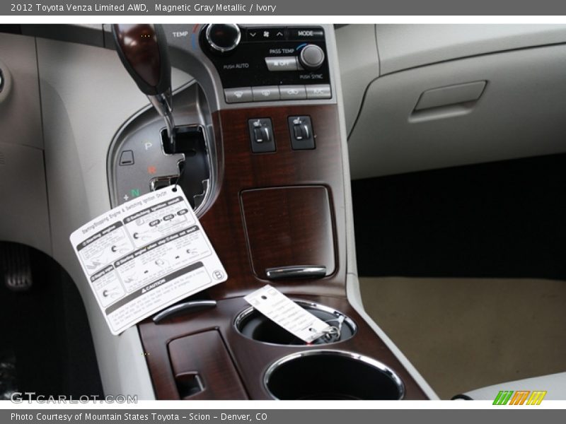 Magnetic Gray Metallic / Ivory 2012 Toyota Venza Limited AWD