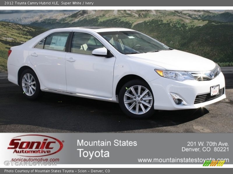Super White / Ivory 2012 Toyota Camry Hybrid XLE