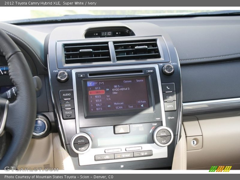 Super White / Ivory 2012 Toyota Camry Hybrid XLE