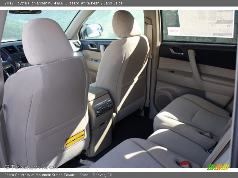 Blizzard White Pearl / Sand Beige 2012 Toyota Highlander V6 4WD
