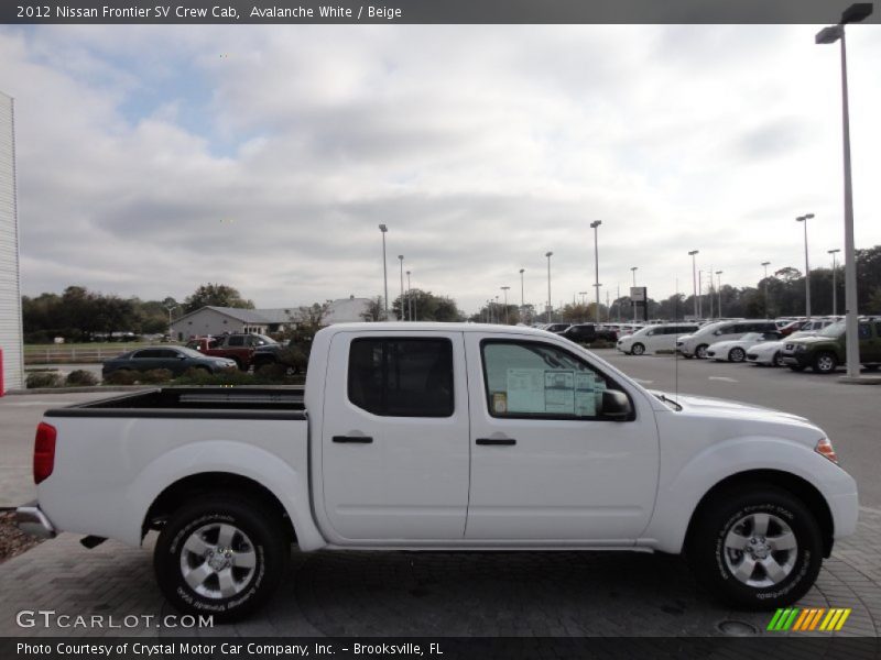 Avalanche White / Beige 2012 Nissan Frontier SV Crew Cab
