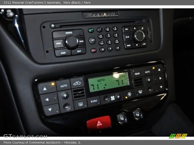 Controls of 2012 GranTurismo S Automatic