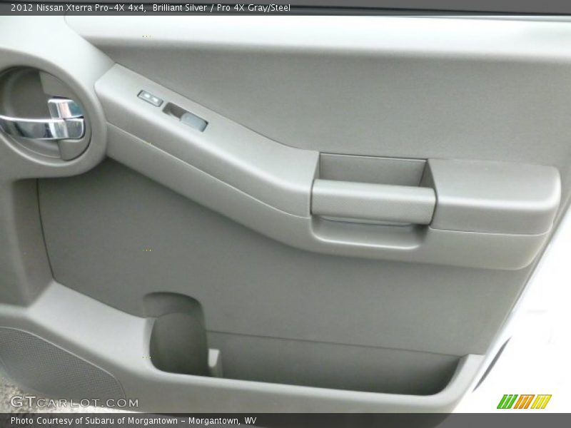 Brilliant Silver / Pro 4X Gray/Steel 2012 Nissan Xterra Pro-4X 4x4