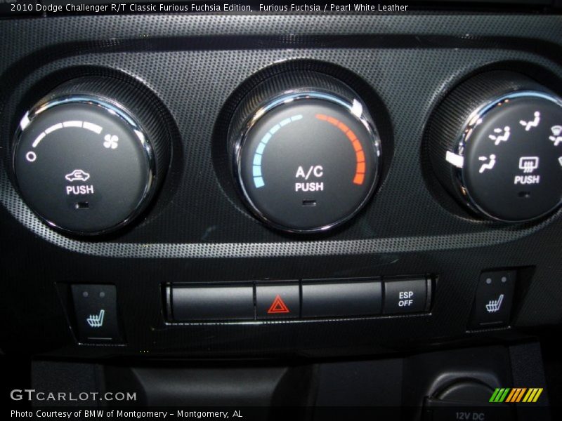 Controls of 2010 Challenger R/T Classic Furious Fuchsia Edition