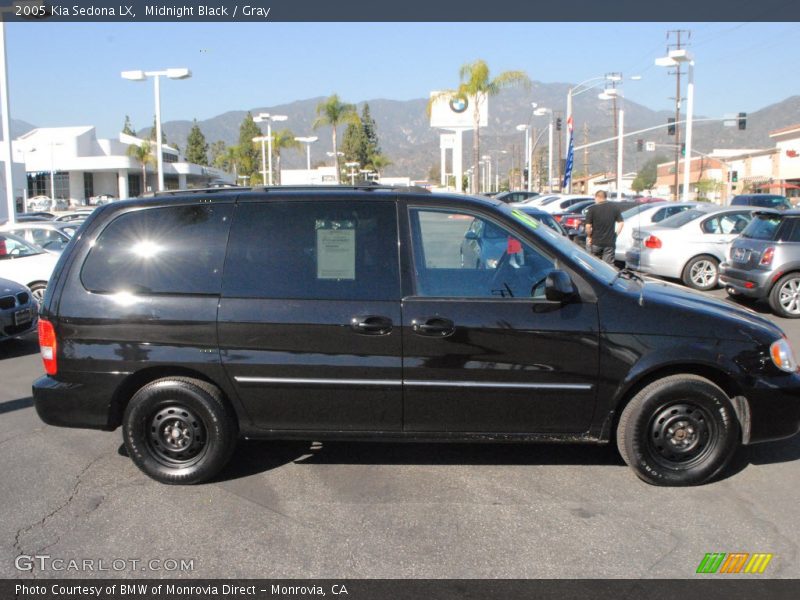 Midnight Black / Gray 2005 Kia Sedona LX