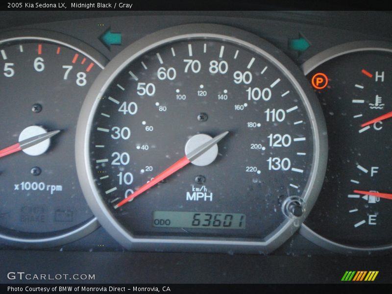 Midnight Black / Gray 2005 Kia Sedona LX
