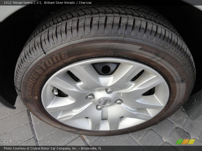 Brilliant Silver Metallic / Charcoal 2012 Nissan Sentra 2.0 S