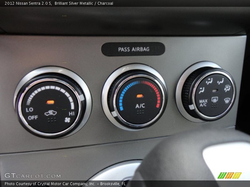 Brilliant Silver Metallic / Charcoal 2012 Nissan Sentra 2.0 S