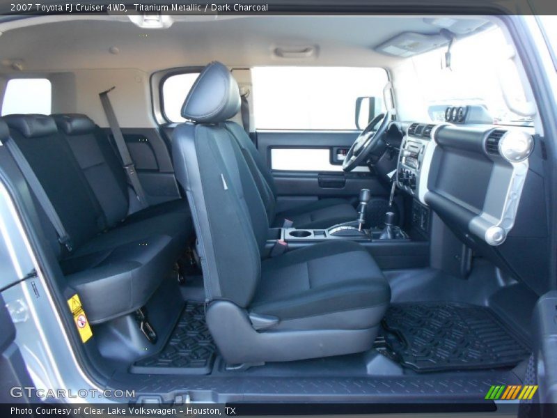 Titanium Metallic / Dark Charcoal 2007 Toyota FJ Cruiser 4WD