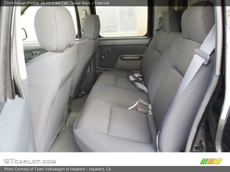  2004 Frontier XE V6 Crew Cab Charcoal Interior