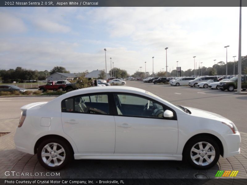 Aspen White / Charcoal 2012 Nissan Sentra 2.0 SR
