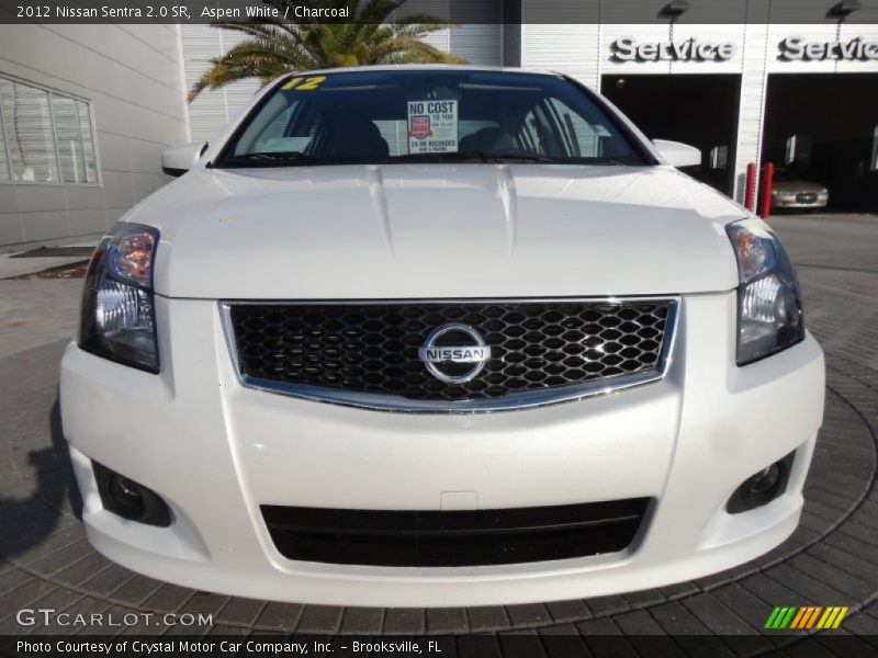 Aspen White / Charcoal 2012 Nissan Sentra 2.0 SR