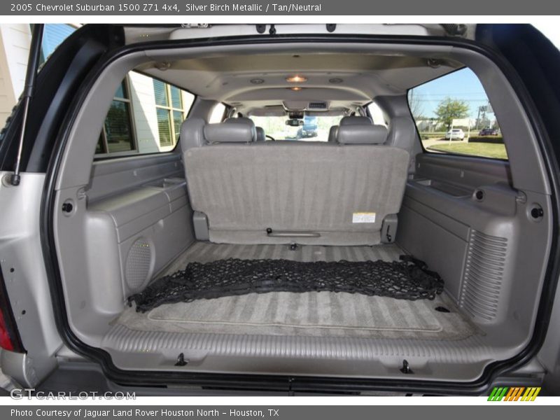 Silver Birch Metallic / Tan/Neutral 2005 Chevrolet Suburban 1500 Z71 4x4