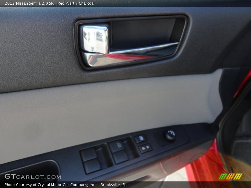 Red Alert / Charcoal 2012 Nissan Sentra 2.0 SR