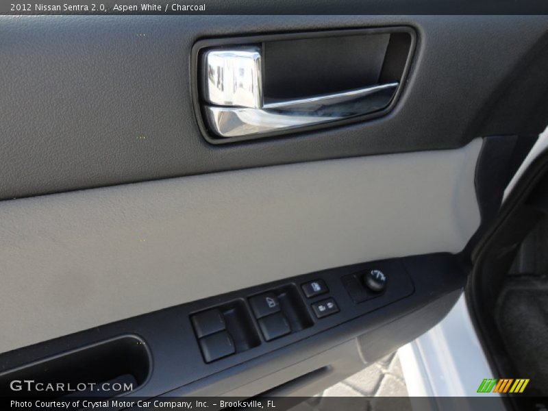 Aspen White / Charcoal 2012 Nissan Sentra 2.0