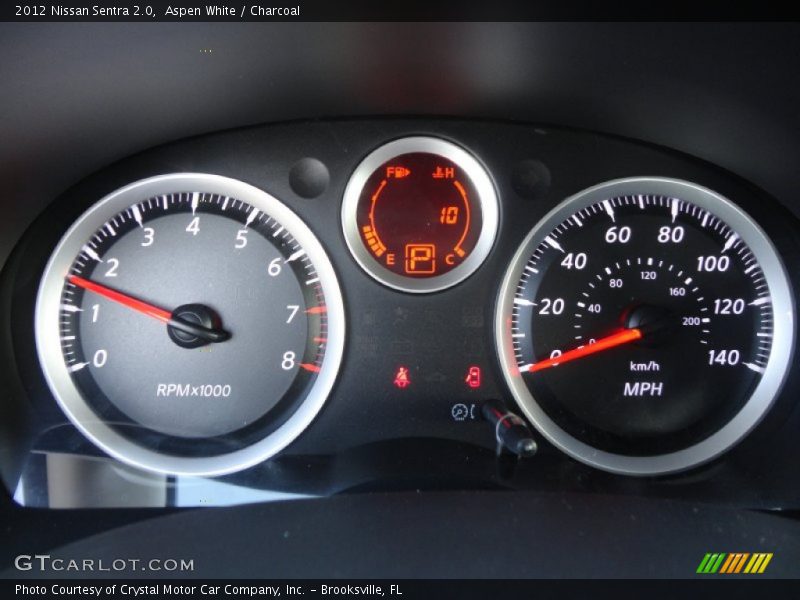 Aspen White / Charcoal 2012 Nissan Sentra 2.0