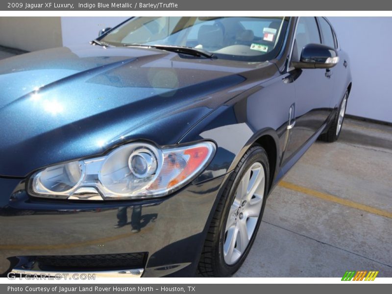 Indigo Blue Metallic / Barley/Truffle 2009 Jaguar XF Luxury