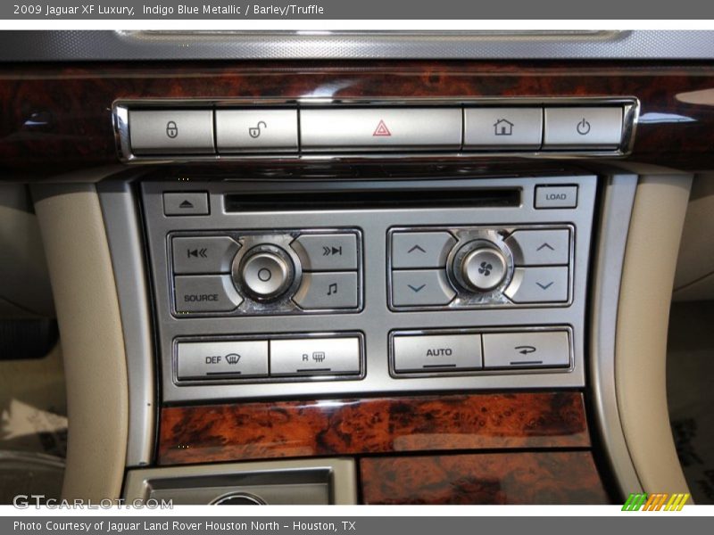 Indigo Blue Metallic / Barley/Truffle 2009 Jaguar XF Luxury