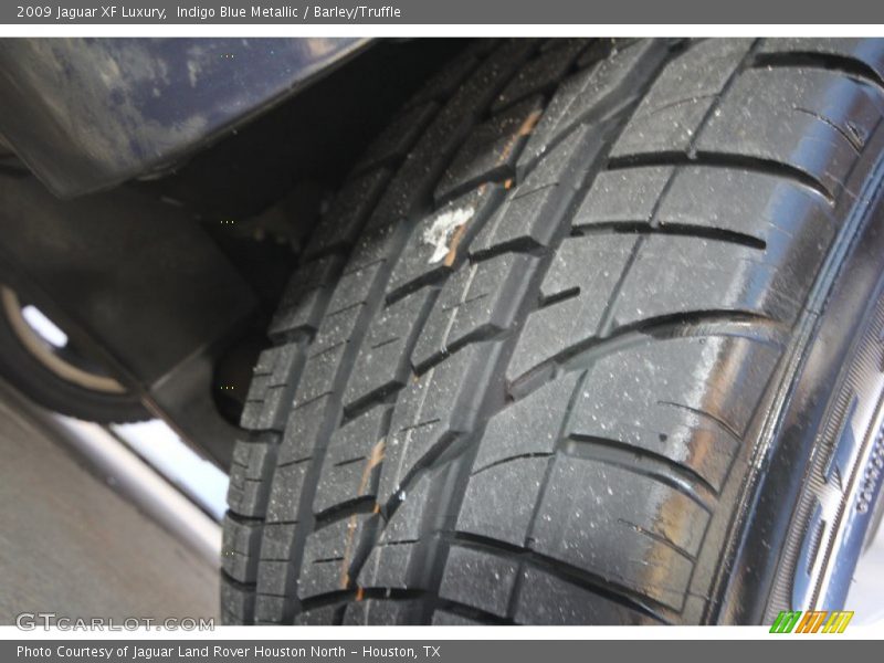 Indigo Blue Metallic / Barley/Truffle 2009 Jaguar XF Luxury