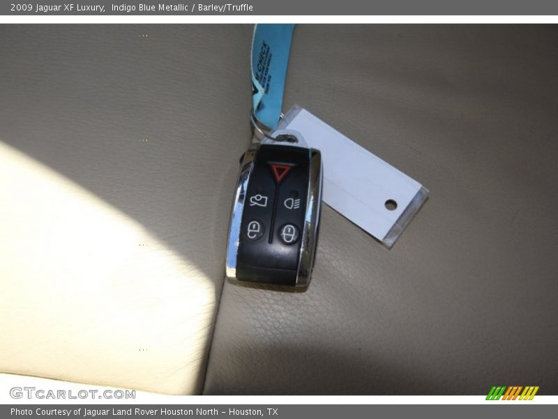 Indigo Blue Metallic / Barley/Truffle 2009 Jaguar XF Luxury