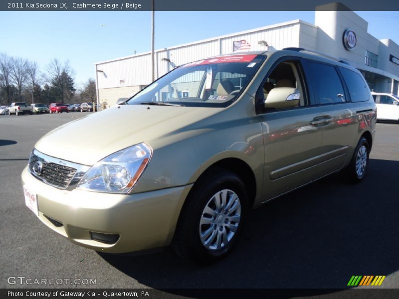 Cashmere Beige / Beige 2011 Kia Sedona LX