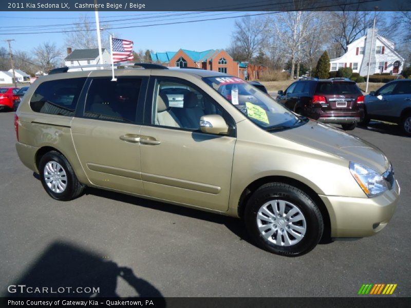 Cashmere Beige / Beige 2011 Kia Sedona LX