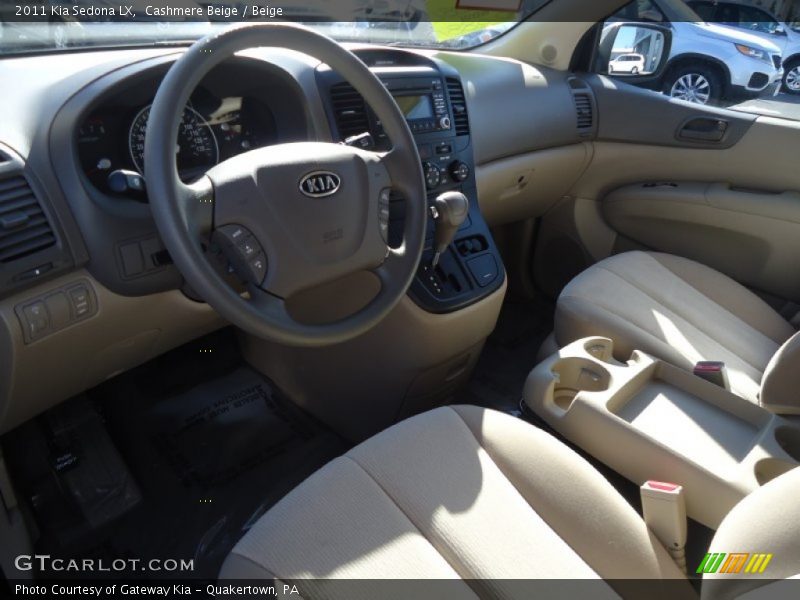 Cashmere Beige / Beige 2011 Kia Sedona LX