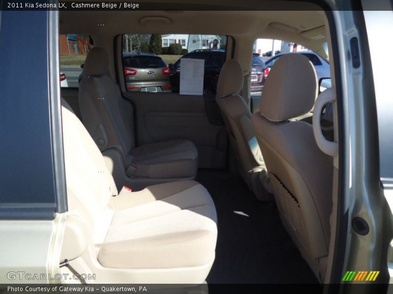 Cashmere Beige / Beige 2011 Kia Sedona LX