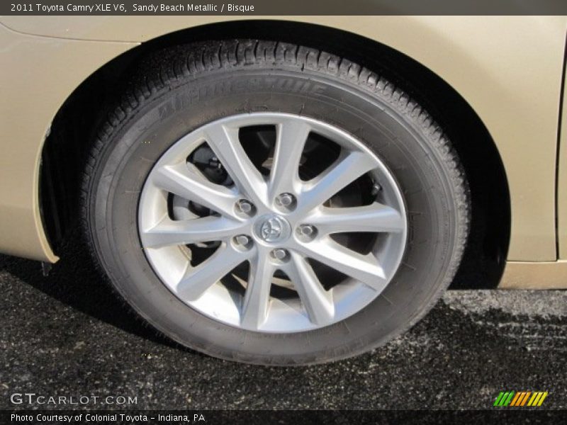 Sandy Beach Metallic / Bisque 2011 Toyota Camry XLE V6
