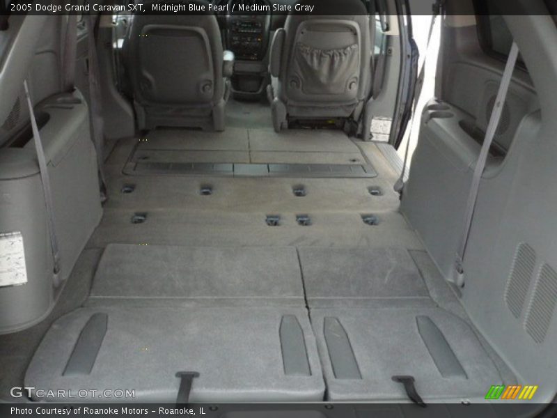 Midnight Blue Pearl / Medium Slate Gray 2005 Dodge Grand Caravan SXT