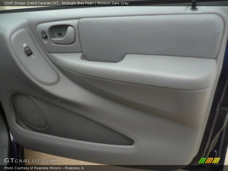 Midnight Blue Pearl / Medium Slate Gray 2005 Dodge Grand Caravan SXT